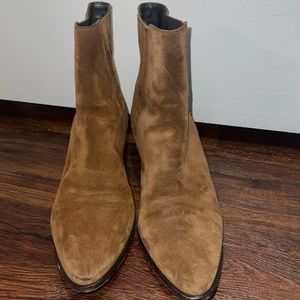 Saint Laurent West Chelsea Boots